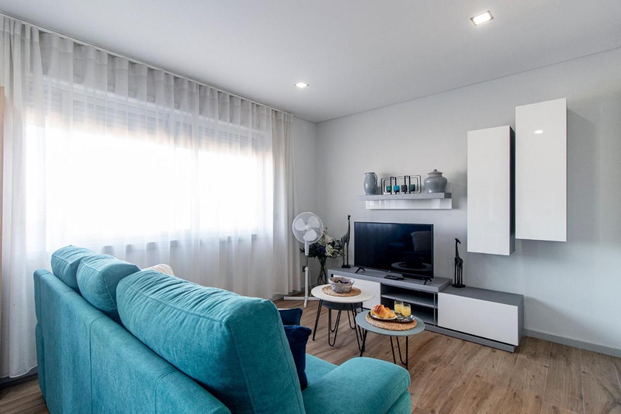 Downtown 1Br Apartment W/ Balcony By Lovelystay ปอร์โต ภายนอก รูปภาพ