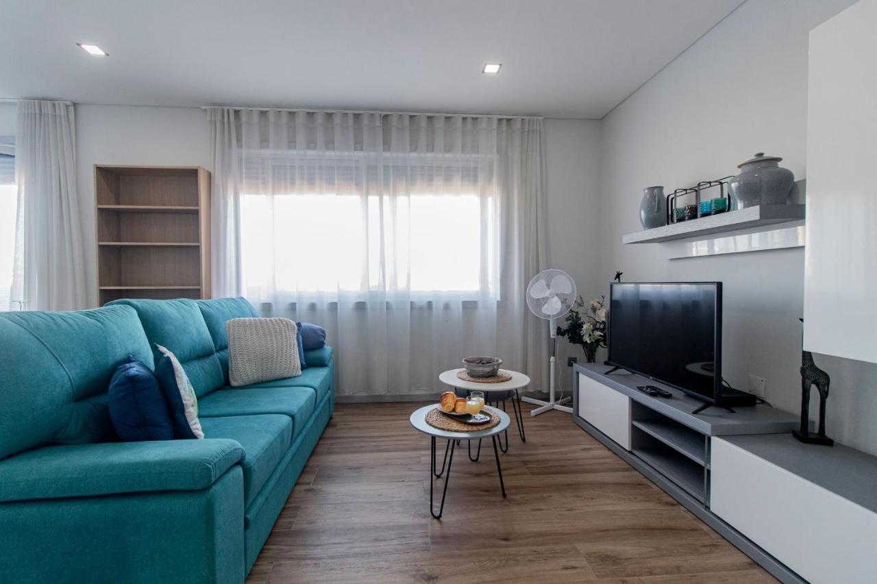 Downtown 1Br Apartment W/ Balcony By Lovelystay ปอร์โต ภายนอก รูปภาพ